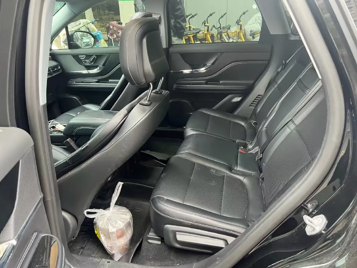 2022 Lincoln Corsair 2.0T 245HP L4 8AT,autocango,china used car exporter,china ev exporter,chinese used car exporter,chinese used ev exporter