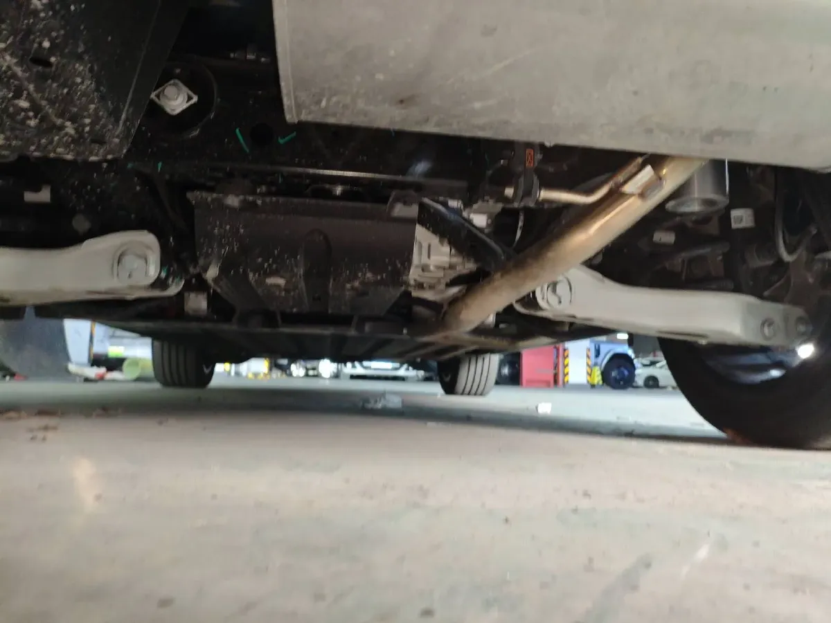 2025 Li L6 Range Extended 154HP L4 REEV,autocango,china used car exporter,china ev exporter,chinese used car exporter,chinese used ev exporter