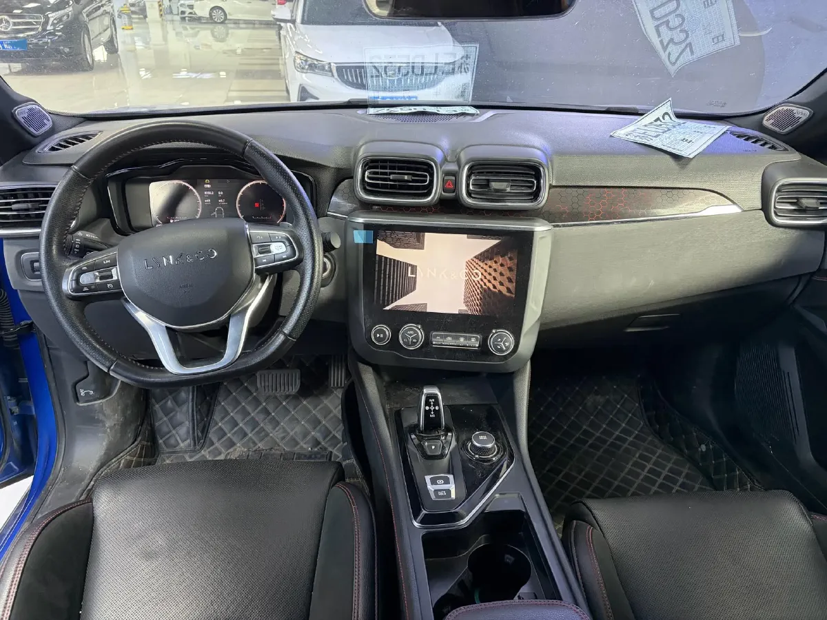 2019 LYNK&CO 01 2.0T 190HP L4 6AT,autocango,china used car exporter,china ev exporter,chinese used car exporter,chinese used ev exporter