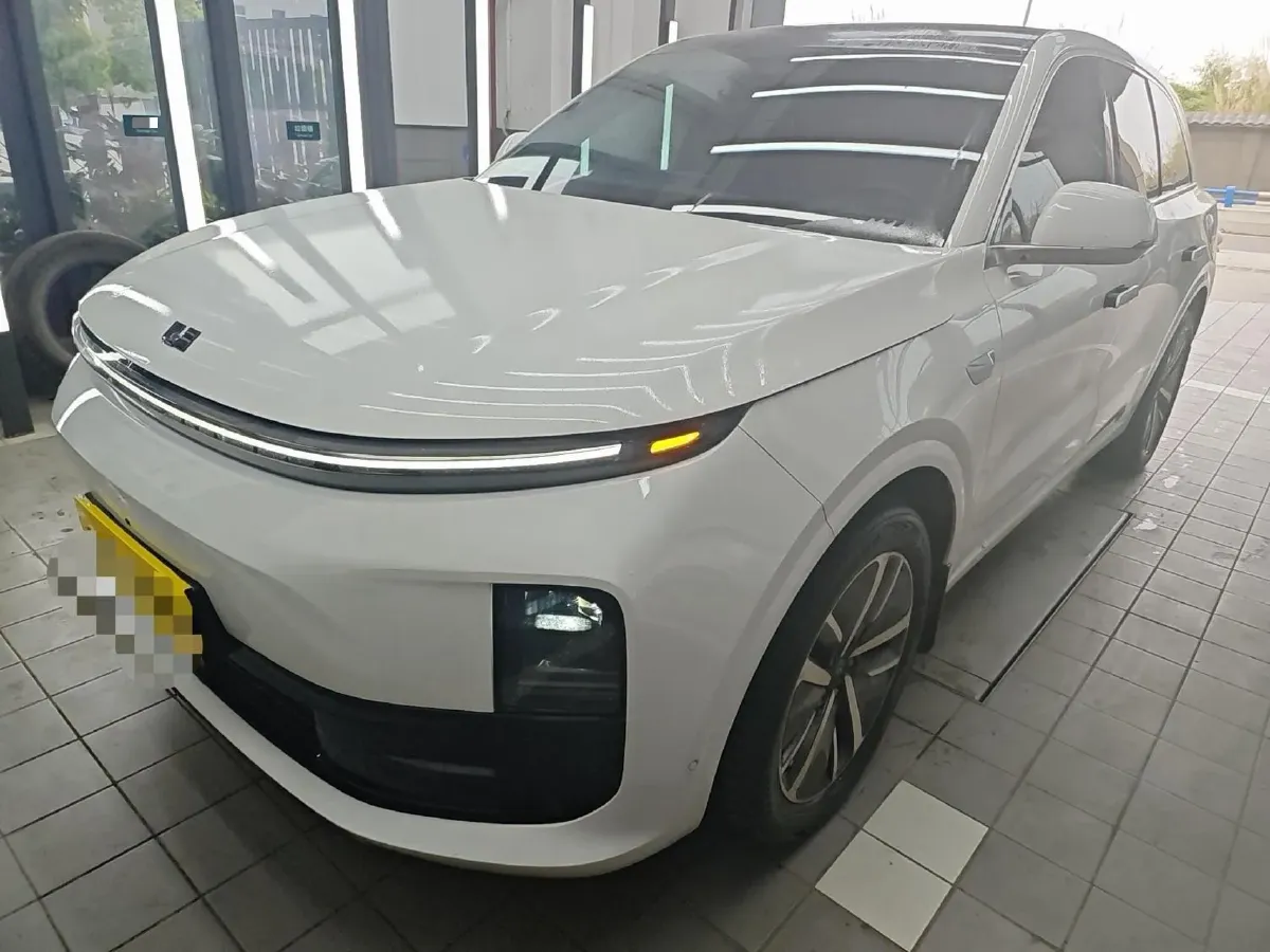 2024 Li L6 Range Extended 154HP L4 REEV 36.8KWH,autocango,china used car exporter,china ev exporter,chinese used car exporter,chinese used ev exporter