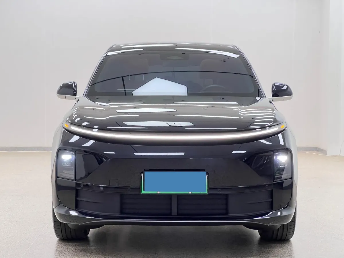 2024 Li L6 Range Extended 154HP L4 REEV 36.8KWH,autocango,china used car exporter,china ev exporter,chinese used car exporter,chinese used ev exporter
