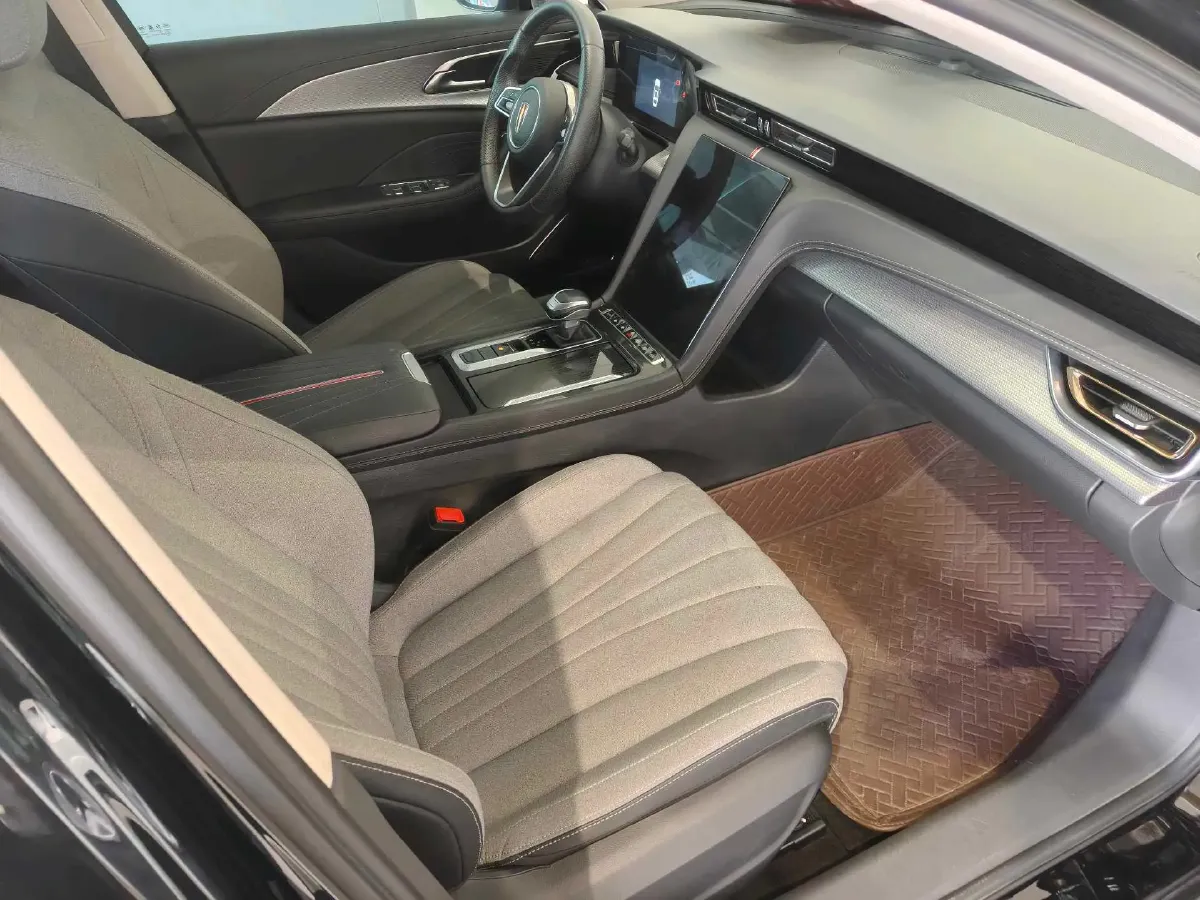 2024 HongQi H5 1.5T 169HP L4 7DCT,autocango,china used car exporter,china ev exporter,chinese used car exporter,chinese used ev exporter