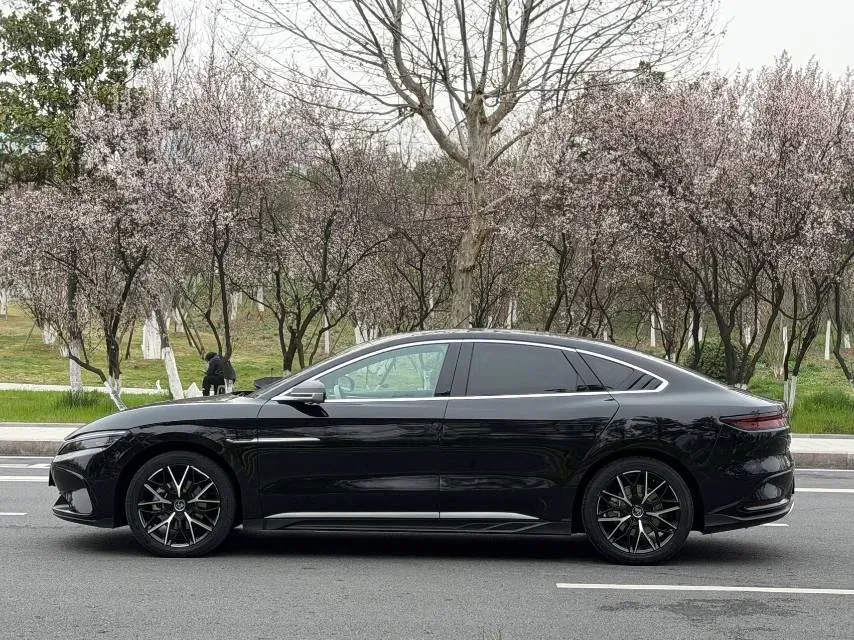 2023 BYD Han BEV 60.48KWH,autocango,china used car exporter,china ev exporter,chinese used car exporter,chinese used ev exporter