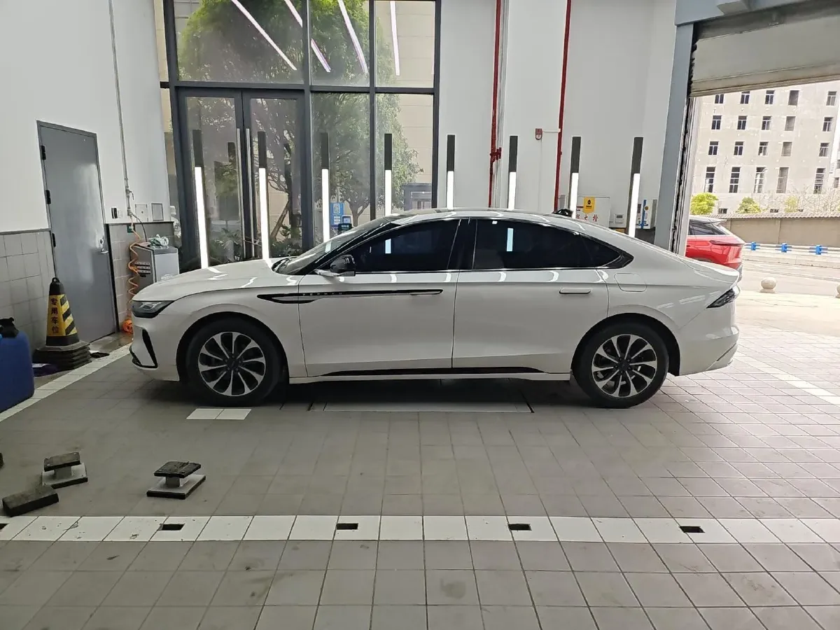2022 Lincoln Z 2.0T 246HP L4 8AT,autocango,china used car exporter,china ev exporter,chinese used car exporter,chinese used ev exporter