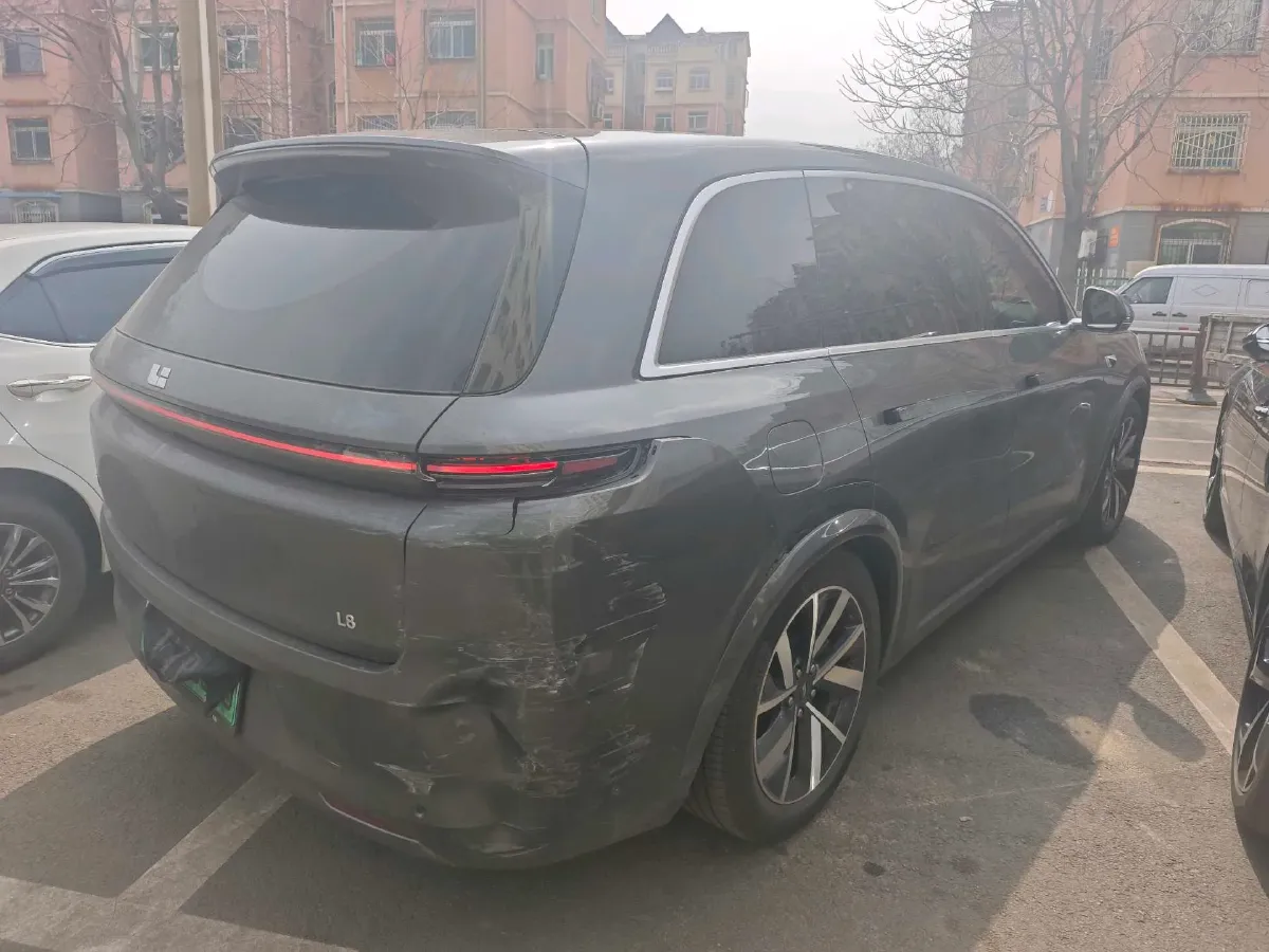 2023 Li L8 Range Extended 154HP REEV 40.9KWH,autocango,china used car exporter,china ev exporter,chinese used car exporter,chinese used ev exporter