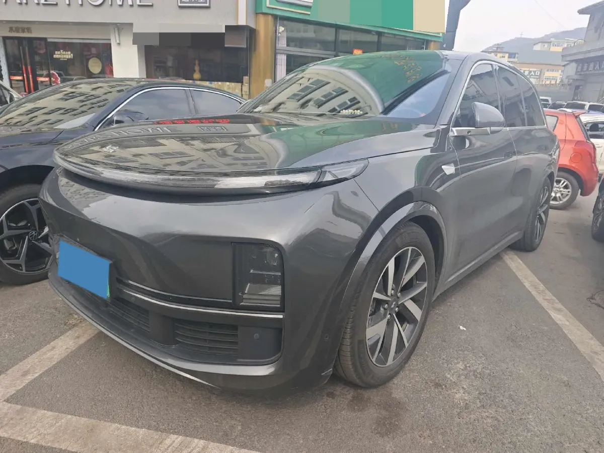 2023 Li L8 Range Extended 154HP REEV 40.9KWH,autocango,china used car exporter,china ev exporter,chinese used car exporter,chinese used ev exporter