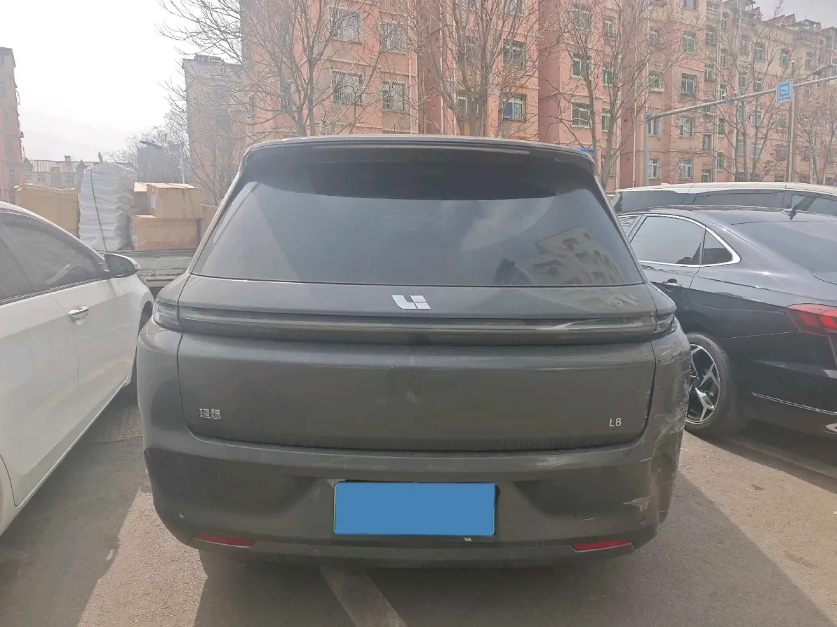2023 Li L8 Range Extended 154HP REEV 40.9KWH,autocango,china used car exporter,china ev exporter,chinese used car exporter,chinese used ev exporter