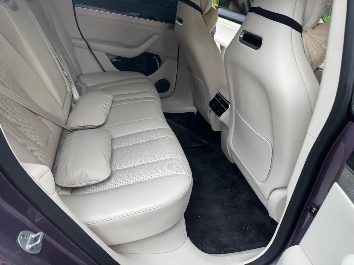 2024 HIMA R7 BEV 100KWH,autocango,china used car exporter,china ev exporter,chinese used car exporter,chinese used ev exporter