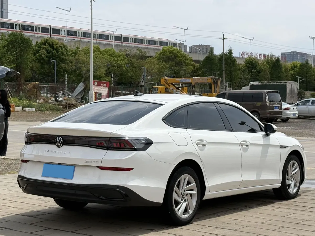 2022 Volkswagen Lavida 1.4T 150HP L4 7DCT,autocango,china used car exporter,china ev exporter,chinese used car exporter,chinese used ev exporter
