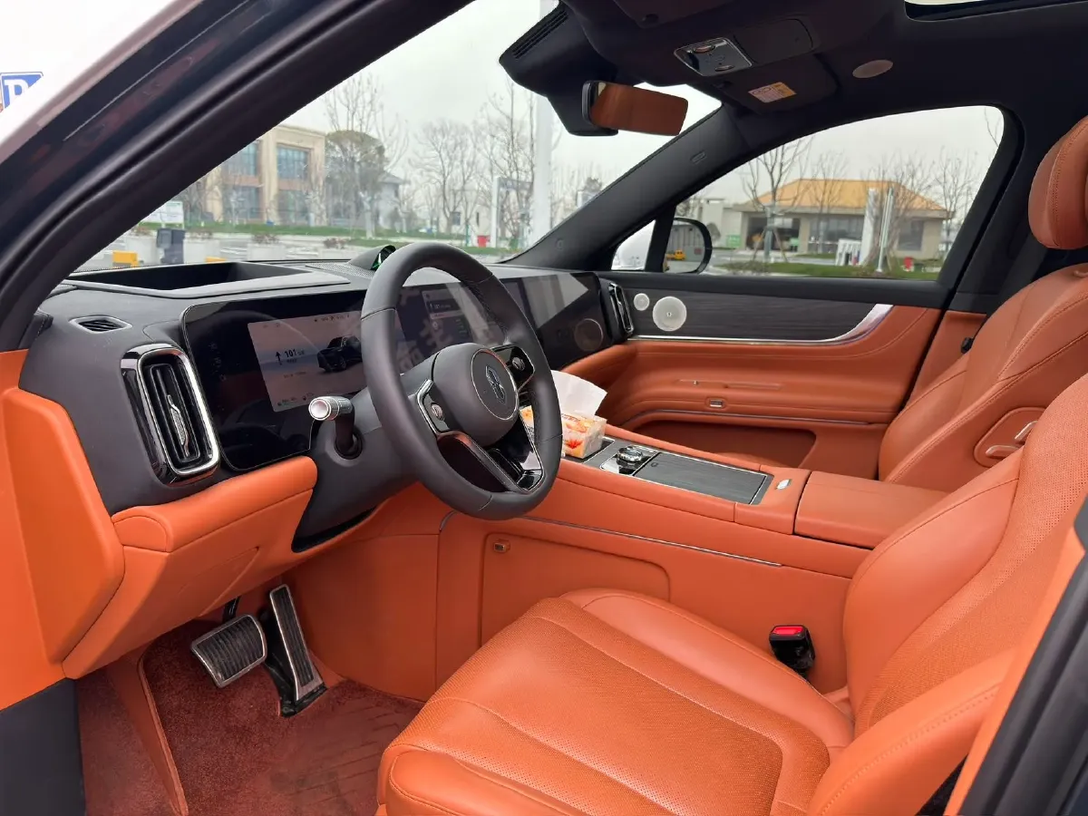 2024 AITO AITO M9 1.5T 152HP L4 REEV 42KWH,autocango,china used car exporter,china ev exporter,chinese used car exporter,chinese used ev exporter