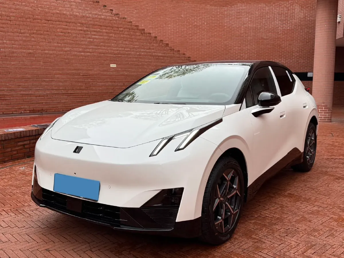 2025 Dongfeng Z9 2.0T 258HP L4 8AT,autocango,china used car exporter,china ev exporter,chinese used car exporter,chinese used ev exporter