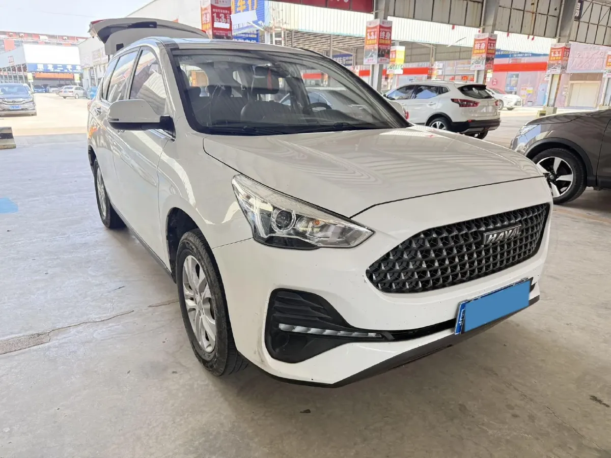 2019 Haval M6 1.5T 150HP L4 7DCT,autocango,china used car exporter,china ev exporter,chinese used car exporter,chinese used ev exporter