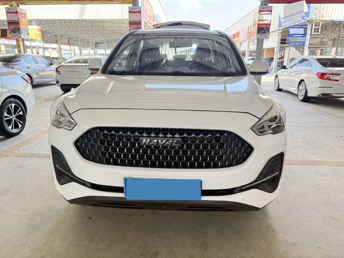 2019 Haval M6 1.5T 150HP L4 7DCT,autocango,china used car exporter,china ev exporter,chinese used car exporter,chinese used ev exporter