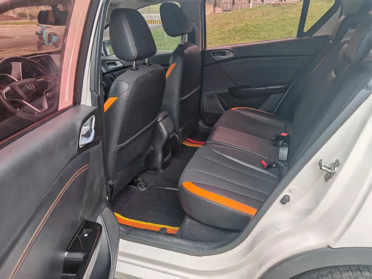 2017 Karry K50 1.5L 109HP L4 5MT,autocango,china used car exporter,china ev exporter,chinese used car exporter,chinese used ev exporter