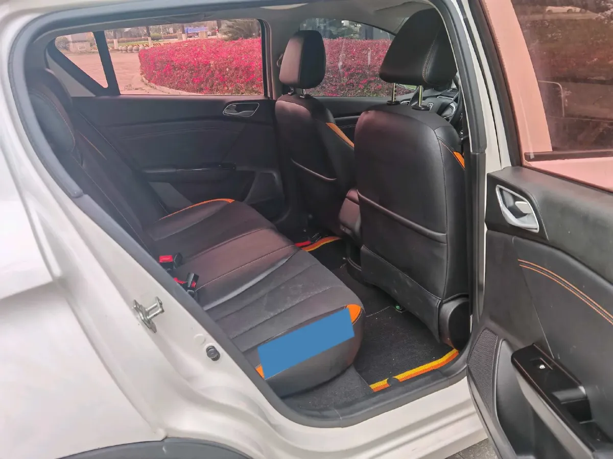 2017 Karry K50 1.5L 109HP L4 5MT,autocango,china used car exporter,china ev exporter,chinese used car exporter,chinese used ev exporter