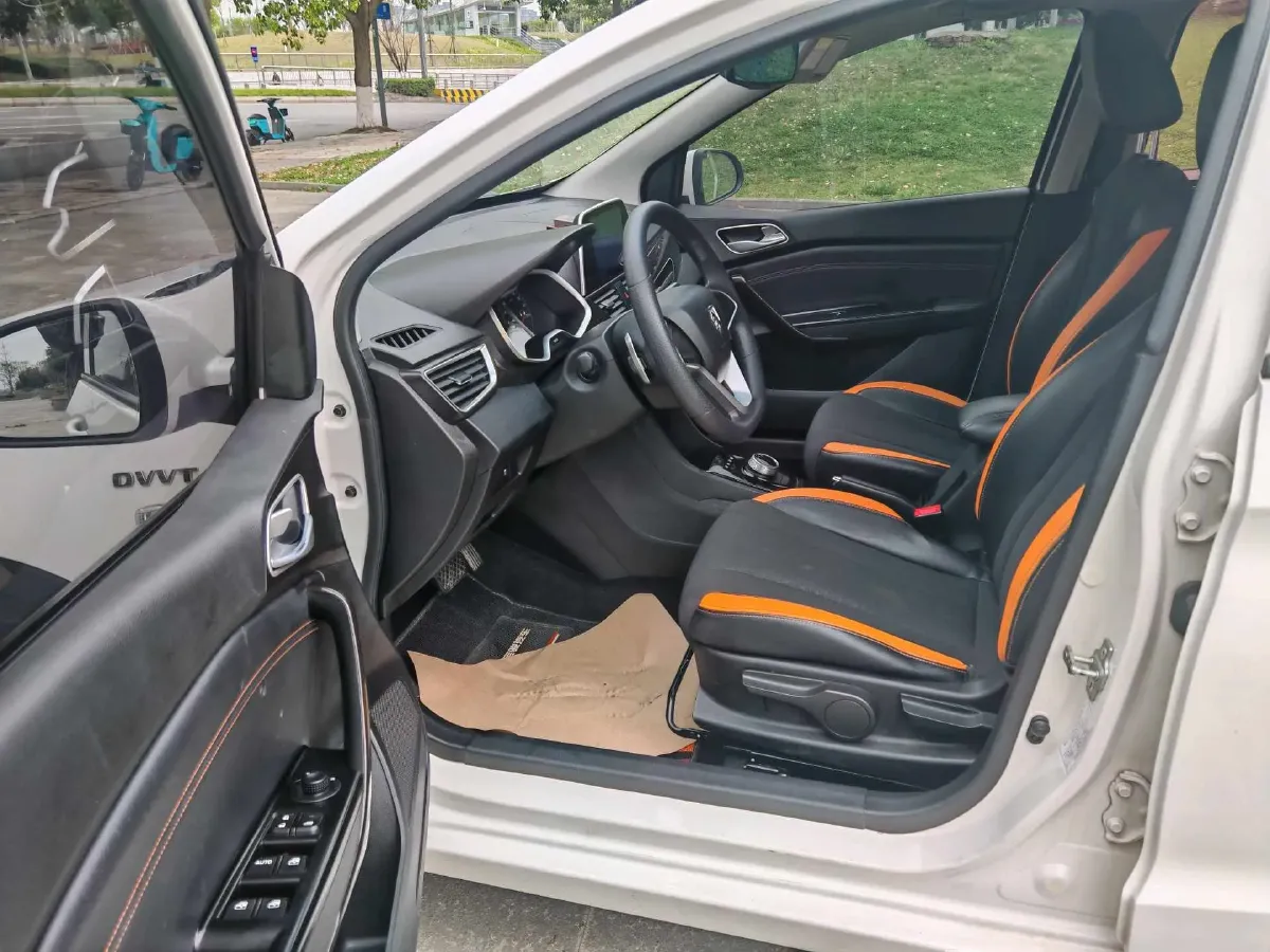 2017 Karry K50 1.5L 109HP L4 5MT,autocango,china used car exporter,china ev exporter,chinese used car exporter,chinese used ev exporter