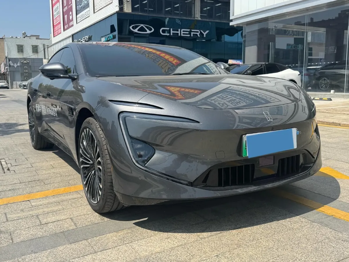 2025 Avatr 12 BEV 94.53KWH,autocango,china used car exporter,china ev exporter,chinese used car exporter,chinese used ev exporter