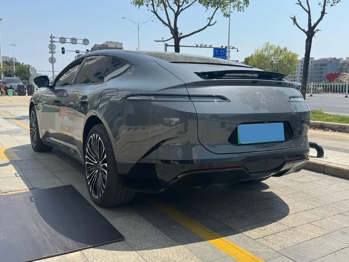 2025 Avatr 12 BEV 94.53KWH,autocango,china used car exporter,china ev exporter,chinese used car exporter,chinese used ev exporter