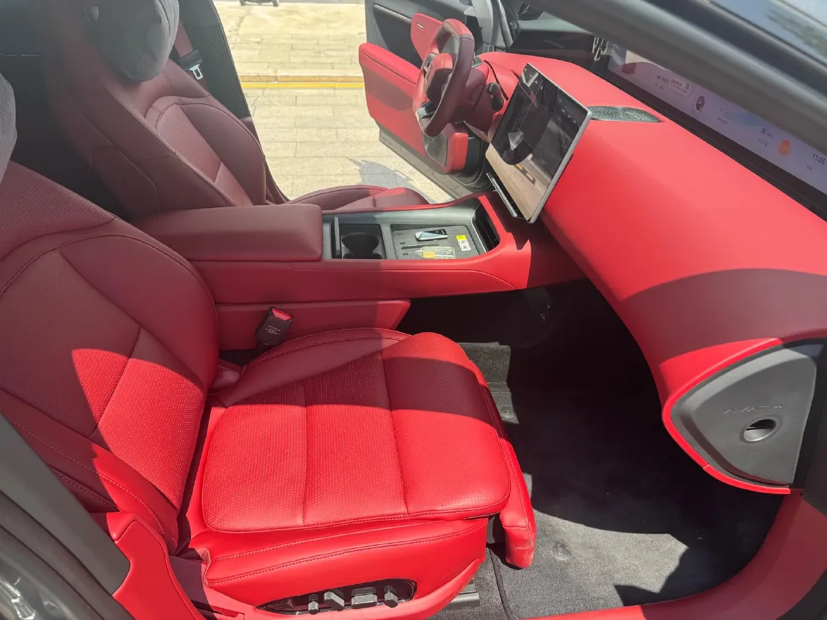 2025 Avatr 12 BEV 94.53KWH,autocango,china used car exporter,china ev exporter,chinese used car exporter,chinese used ev exporter