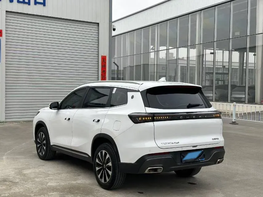2025 Chery Tiggo 8 Plus 1.6T 197HP L4 7DCT,autocango,china used car exporter,china ev exporter,chinese used car exporter,chinese used ev exporter