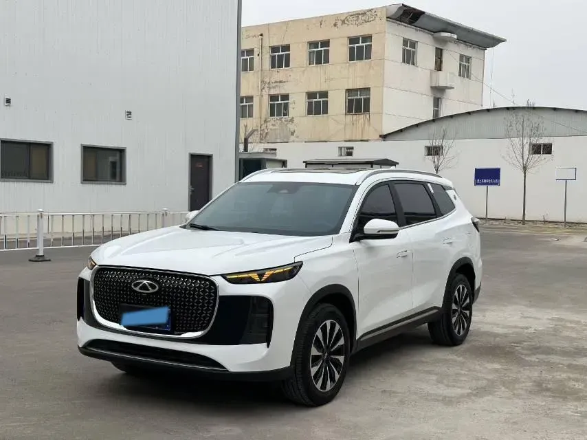 2025 Chery Tiggo 8 Plus 1.6T 197HP L4 7DCT,autocango,china used car exporter,china ev exporter,chinese used car exporter,chinese used ev exporter