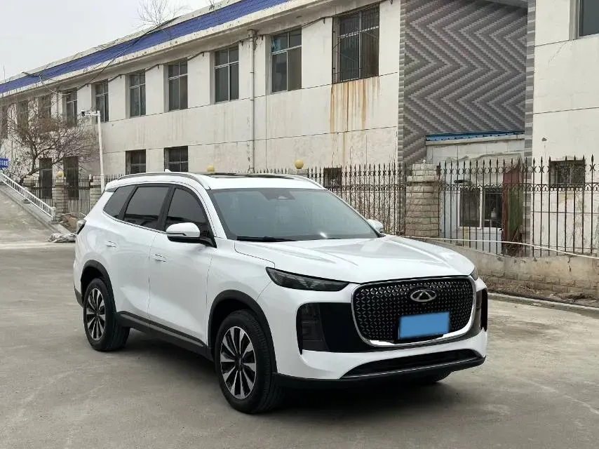 2025 Chery Tiggo 8 Plus 1.6T 197HP L4 7DCT,autocango,china used car exporter,china ev exporter,chinese used car exporter,chinese used ev exporter