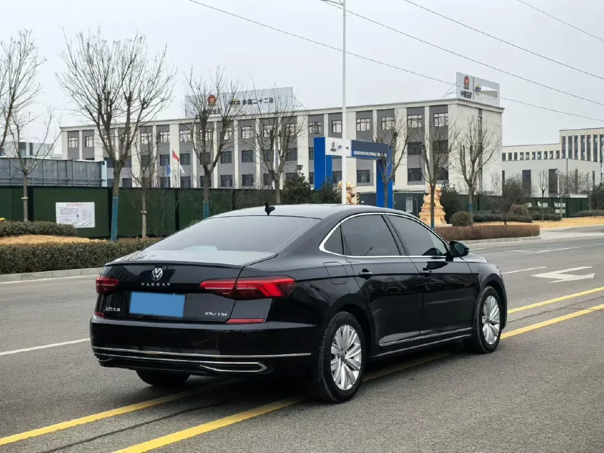 2020 Volkswagen Passat 2.0T 186HP L4 7DCT,autocango,china used car exporter,china ev exporter,chinese used car exporter,chinese used ev exporter