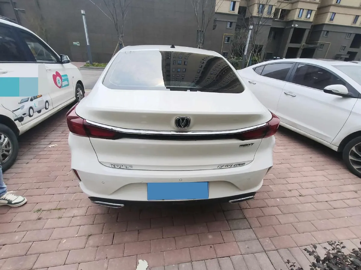2021 ChangAn Eado 1.4T 160HP L4 7DCT,autocango,china used car exporter,china ev exporter,chinese used car exporter,chinese used ev exporter