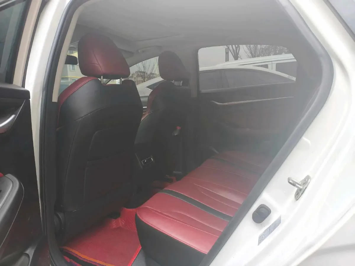 2021 ChangAn Eado 1.4T 160HP L4 7DCT,autocango,china used car exporter,china ev exporter,chinese used car exporter,chinese used ev exporter