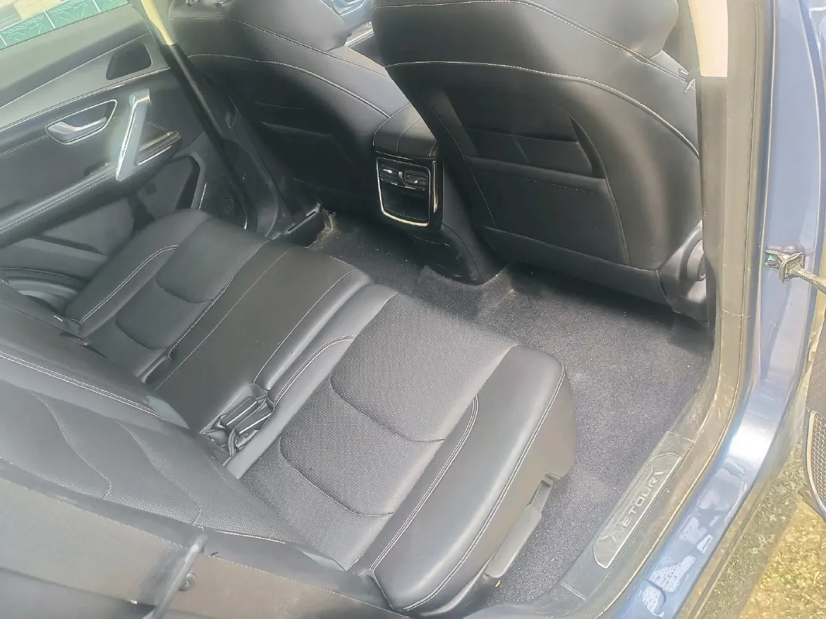 2020 Jetour X95 1.6T 197HP L4 7DCT,autocango,china used car exporter,china ev exporter,chinese used car exporter,chinese used ev exporter