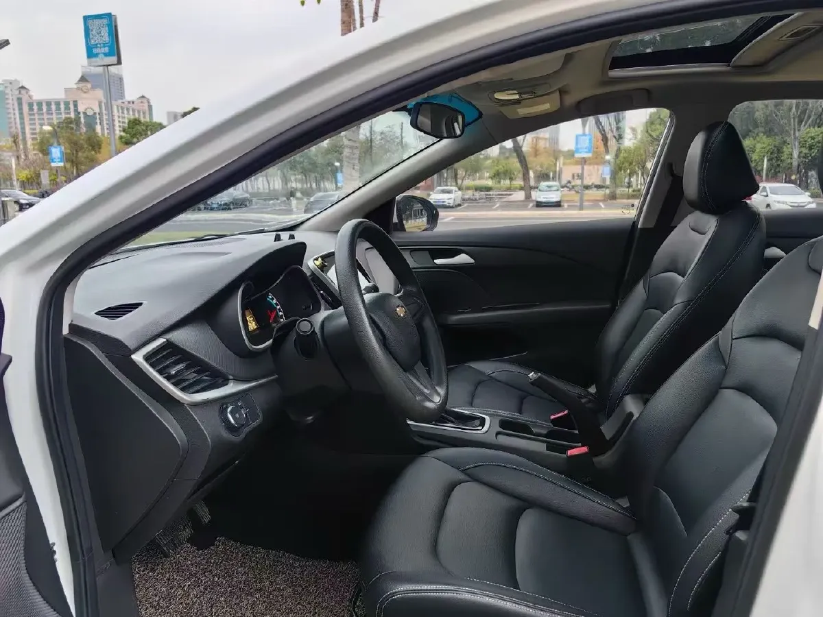 2019 Chevrolet Cavalier 1.5L 113HP L4 6AT,autocango,china used car exporter,china ev exporter,chinese used car exporter,chinese used ev exporter