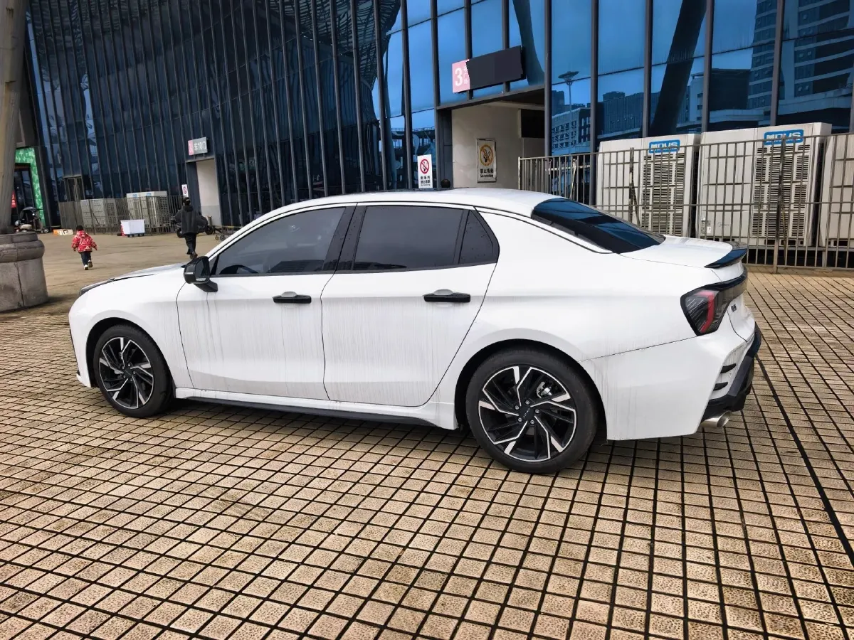 2025 LYNK&CO 03 1.5T 181HP L4 7DCT,autocango,china used car exporter,china ev exporter,chinese used car exporter,chinese used ev exporter