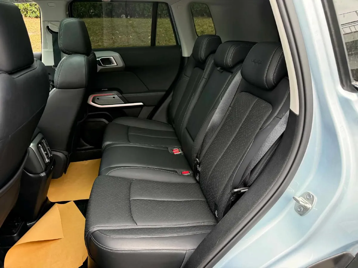 2025 FangChengBao Tai 3 BEV,autocango,china used car exporter,china ev exporter,chinese used car exporter,chinese used ev exporter