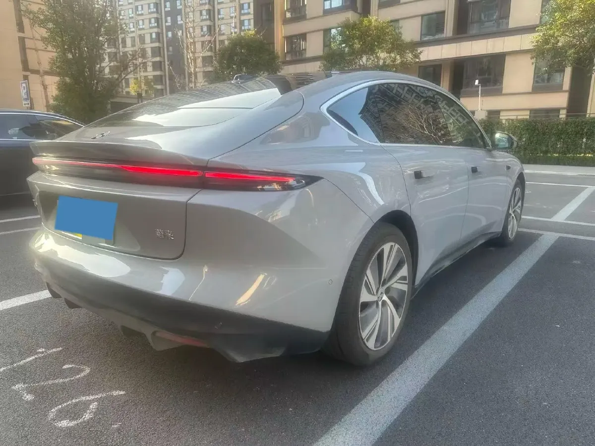2024 NIO ET5 BEV 75KWH,autocango,china used car exporter,china ev exporter,chinese used car exporter,chinese used ev exporter