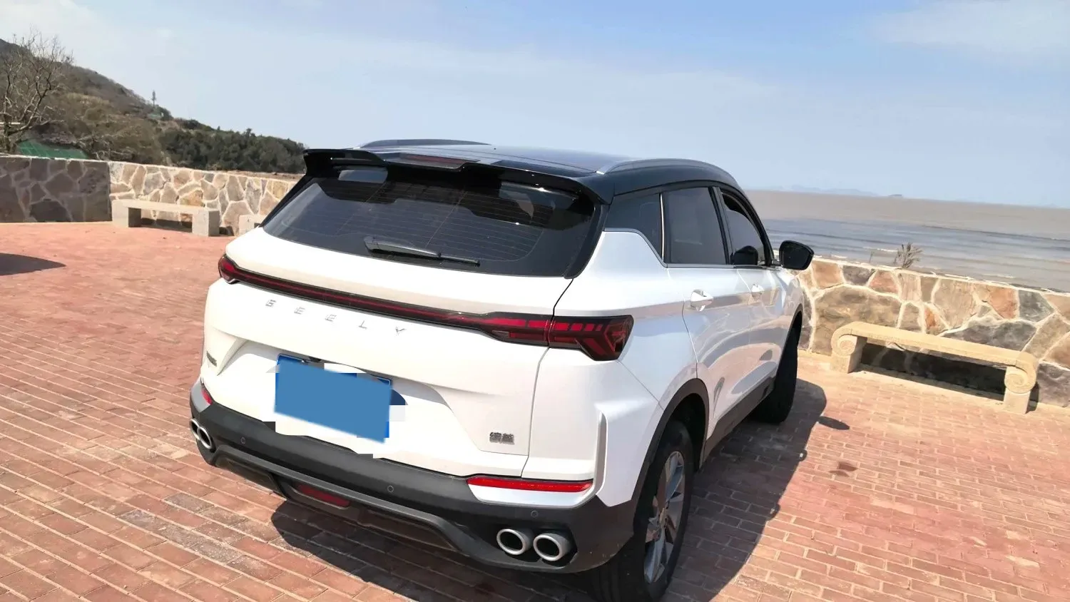 2025 Geely Coolray 1.5T 181HP L4 7DCT,autocango,china used car exporter,china ev exporter,chinese used car exporter,chinese used ev exporter