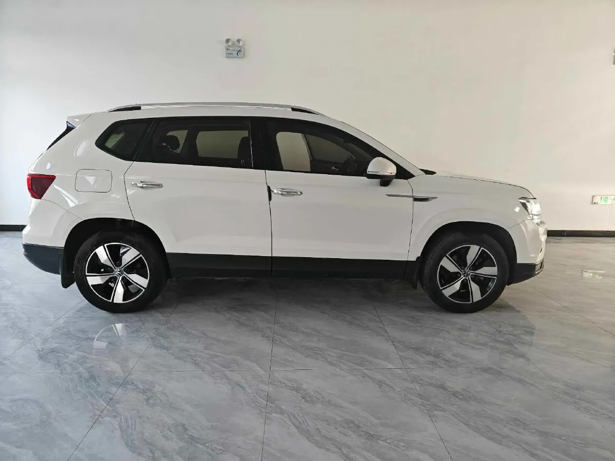 2021 Volkswagen Tharu 1.4T 150HP L4 7DCT,autocango,china used car exporter,china ev exporter,chinese used car exporter,chinese used ev exporter