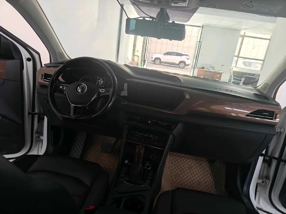 2021 Volkswagen Tharu 1.4T 150HP L4 7DCT,autocango,china used car exporter,china ev exporter,chinese used car exporter,chinese used ev exporter