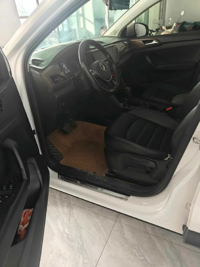 2021 Volkswagen Tharu 1.4T 150HP L4 7DCT,autocango,china used car exporter,china ev exporter,chinese used car exporter,chinese used ev exporter