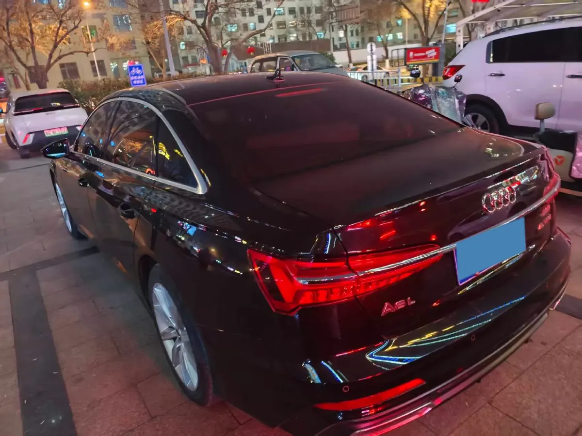 2020 Audi A6L 2.0T 224HP L4 7DCT,autocango,china used car exporter,china ev exporter,chinese used car exporter,chinese used ev exporter