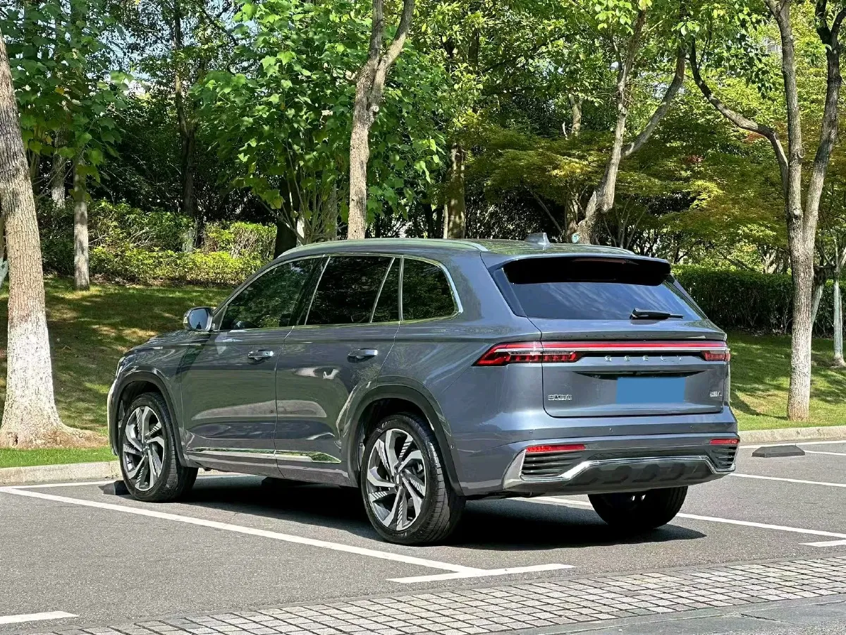 2021 Geely Monjaro 2.0T 218HP L4 7DCT,autocango,china used car exporter,china ev exporter,chinese used car exporter,chinese used ev exporter