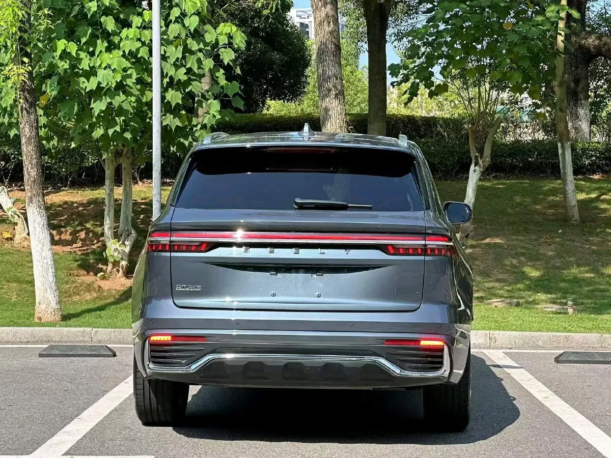 2021 Geely Monjaro 2.0T 218HP L4 7DCT,autocango,china used car exporter,china ev exporter,chinese used car exporter,chinese used ev exporter