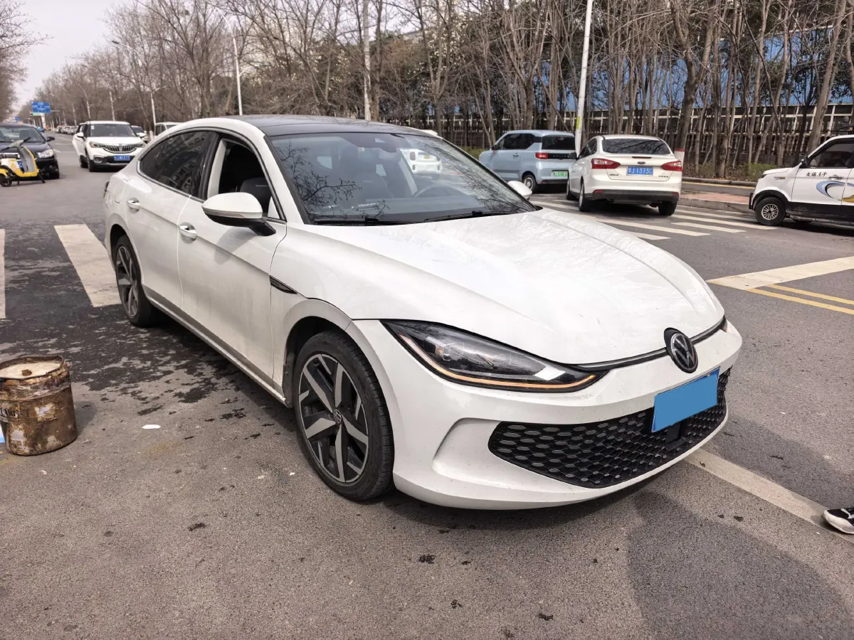 2023 Volkswagen Lamando 1.4T 150HP L4 7DCT,autocango,china used car exporter,china ev exporter,chinese used car exporter,chinese used ev exporter