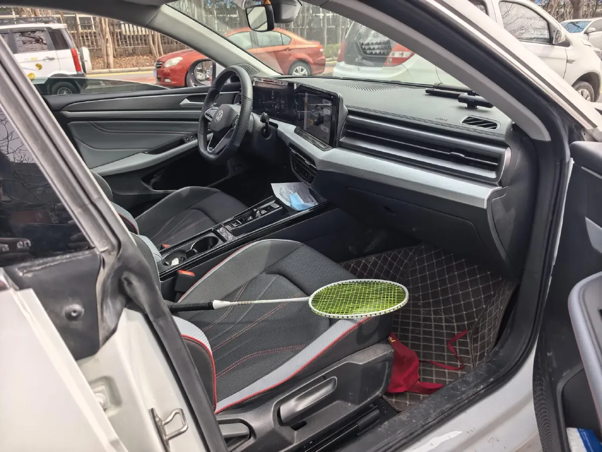 2023 Volkswagen Lamando 1.4T 150HP L4 7DCT,autocango,china used car exporter,china ev exporter,chinese used car exporter,chinese used ev exporter