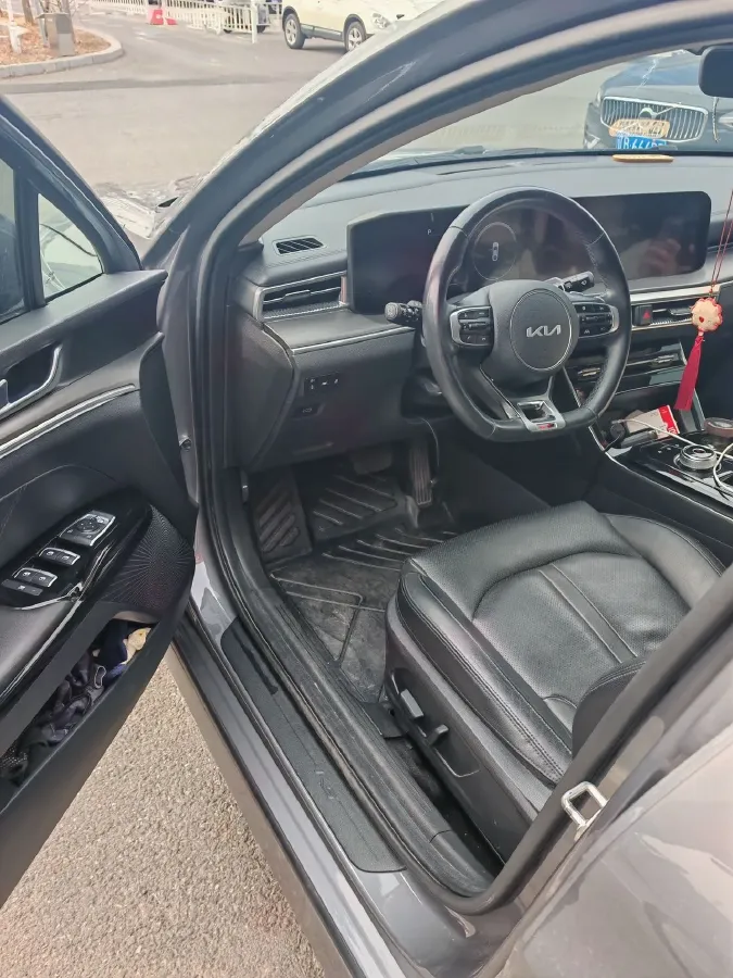 2021 Kia K5 2.0T 240HP L4 8AT,autocango,china used car exporter,china ev exporter,chinese used car exporter,chinese used ev exporter