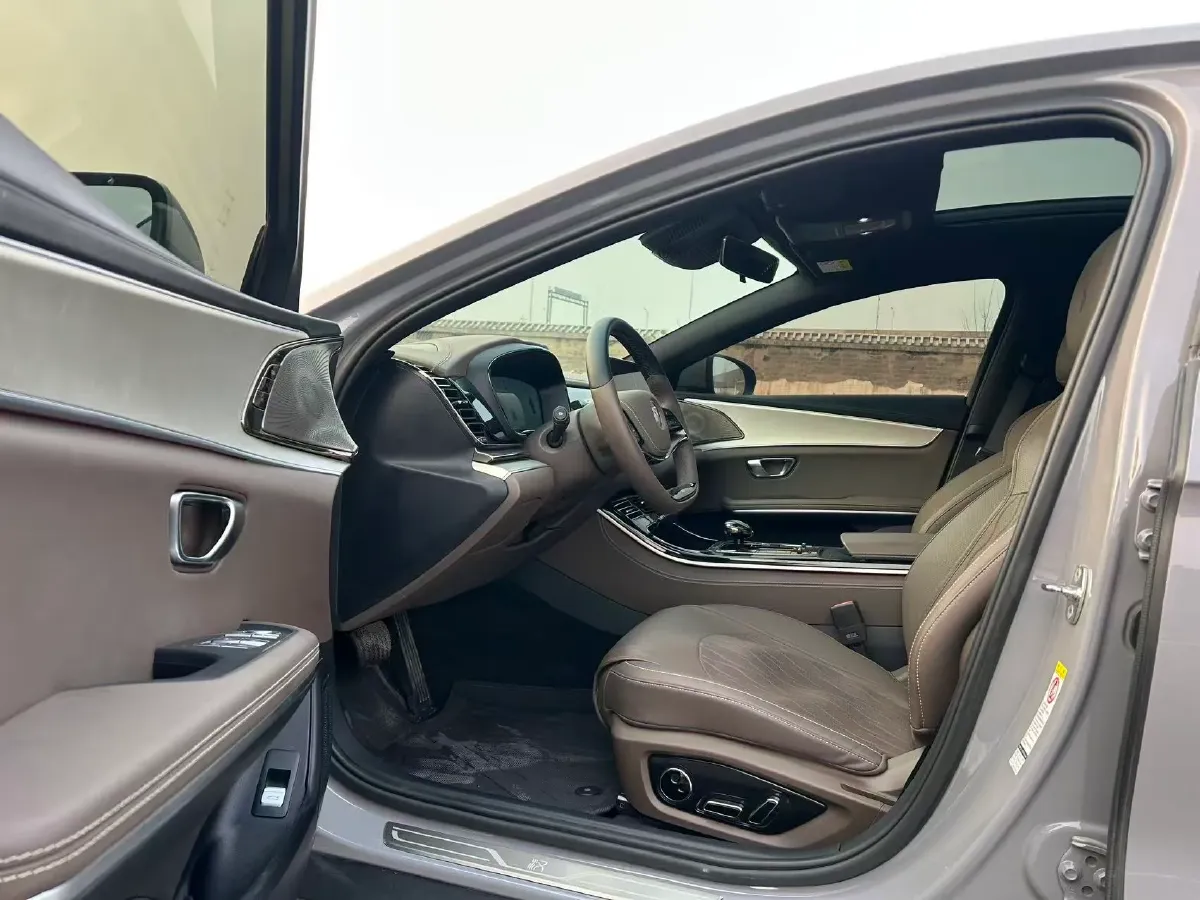 2025 BYD Han 1.5T 156HP L4 E-CVT PHEV,autocango,china used car exporter,china ev exporter,chinese used car exporter,chinese used ev exporter