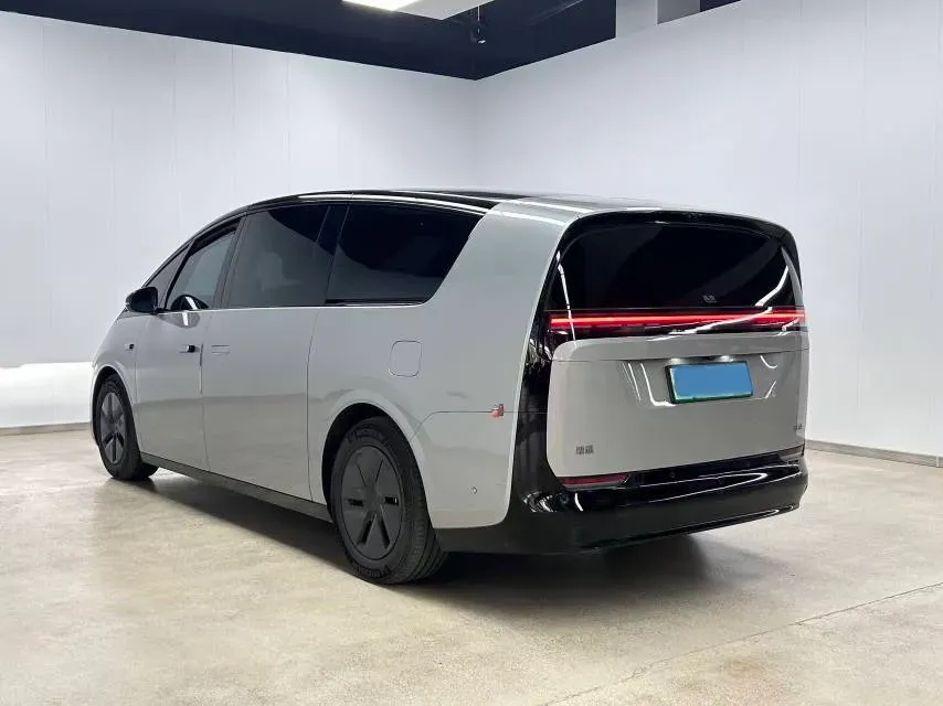 2024 Li MEGA BEV 102.7KWH,autocango,china used car exporter,china ev exporter,chinese used car exporter,chinese used ev exporter