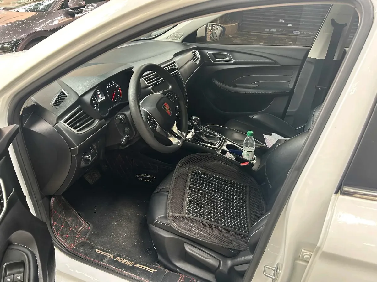 2019 Roewe i5 1.5L 120HP L4 CVT,autocango,china used car exporter,china ev exporter,chinese used car exporter,chinese used ev exporter