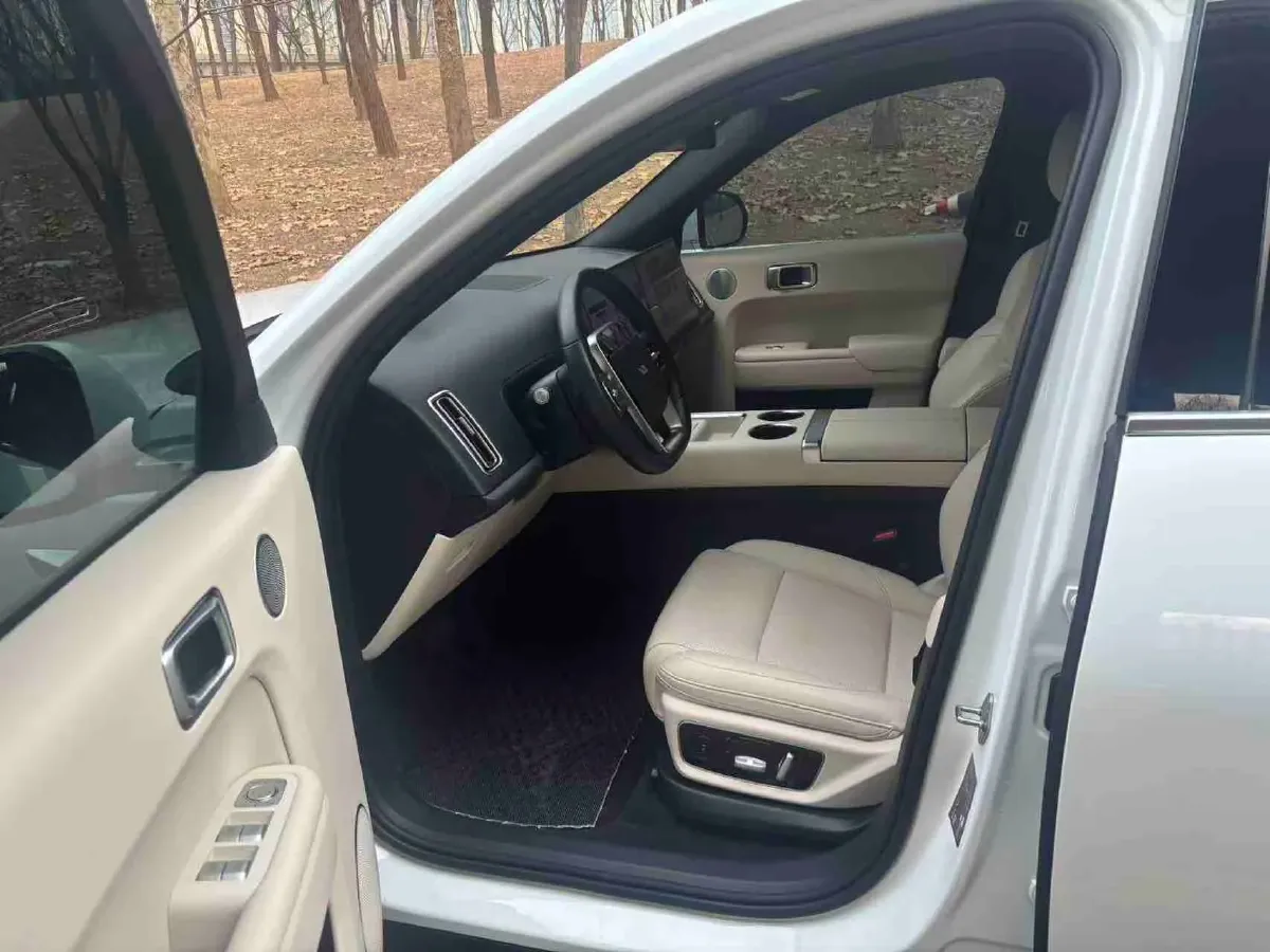 2023 Hyundai Palisade 3.5L 272HP V6 8AT,autocango,china used car exporter,china ev exporter,chinese used car exporter,chinese used ev exporter