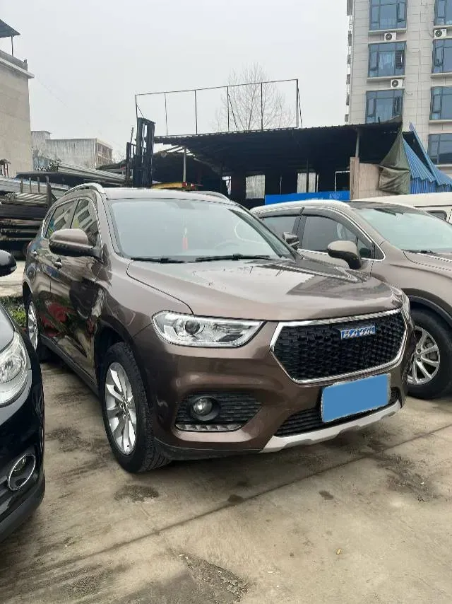 2017 Haval H2 1.5T 150HP L4 6MT,autocango,china used car exporter,china ev exporter,chinese used car exporter,chinese used ev exporter