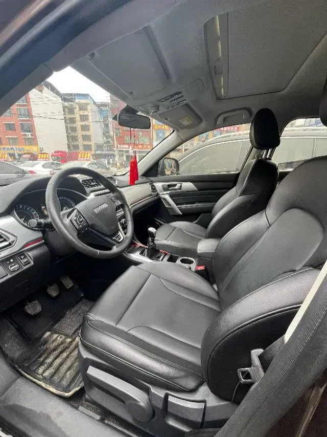 2017 Haval H2 1.5T 150HP L4 6MT,autocango,china used car exporter,china ev exporter,chinese used car exporter,chinese used ev exporter